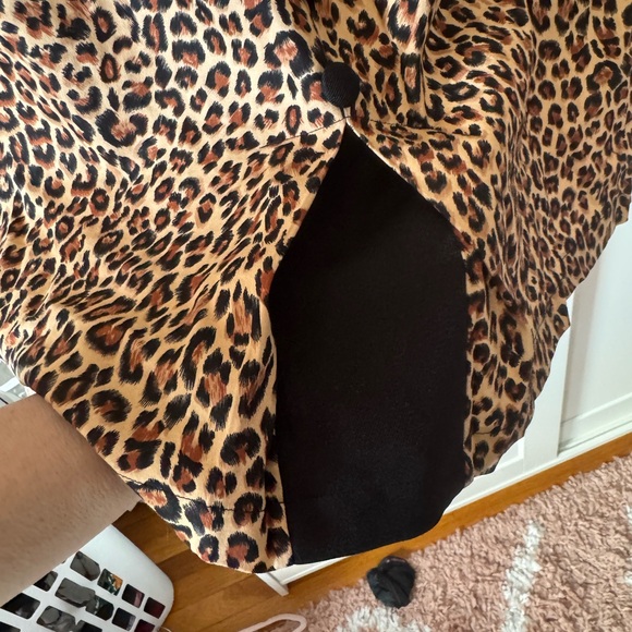 Leopard-Print Pencil Skirt in Brown - Picture 4 of 7